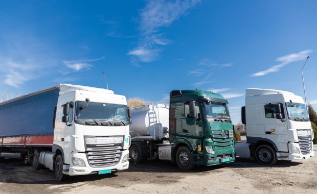 Commercial Vehicle & Trailer